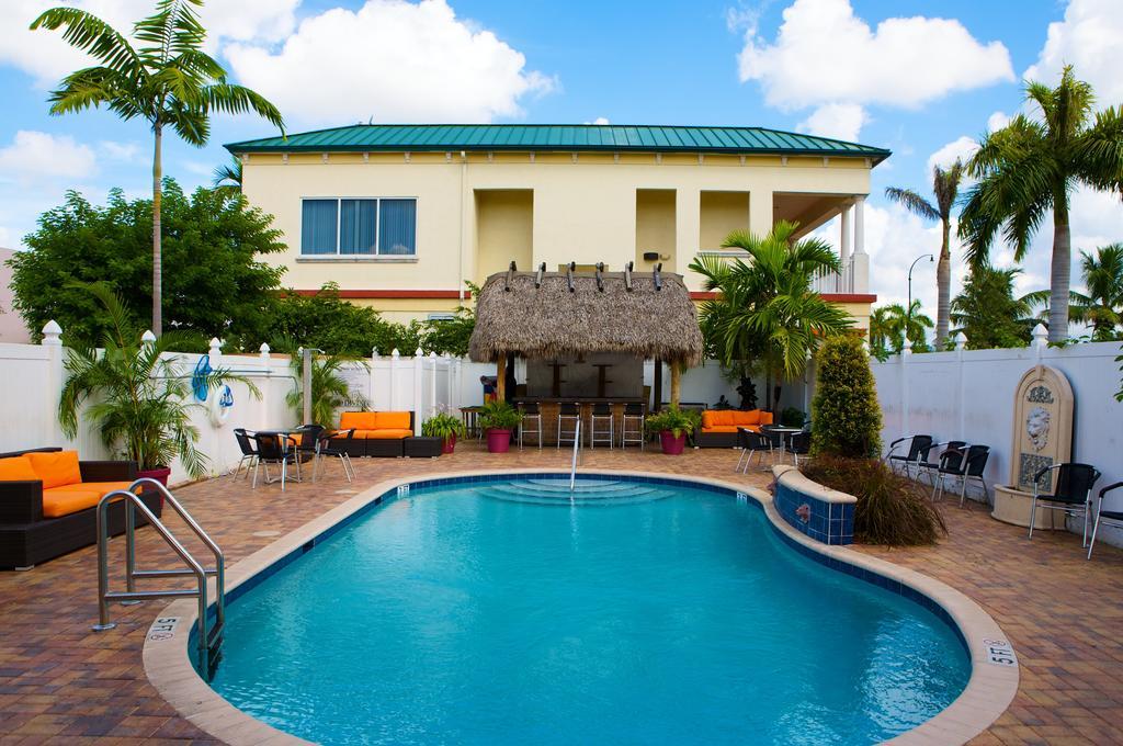 Plantation Inn Hotel And Lounge Extérieur photo